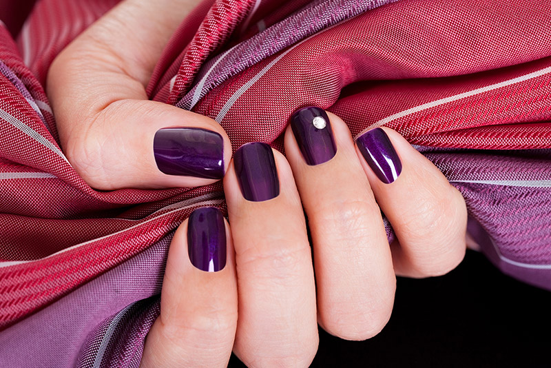 Nagelstudio mit Nageldesign auf hohem Niveau